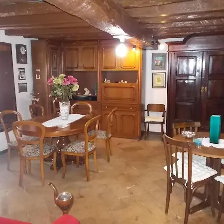 Zia Lina Bed & Breakfast Dongo